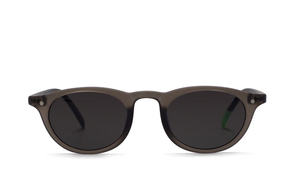 Iris – Liquorice - SUNGLASSES