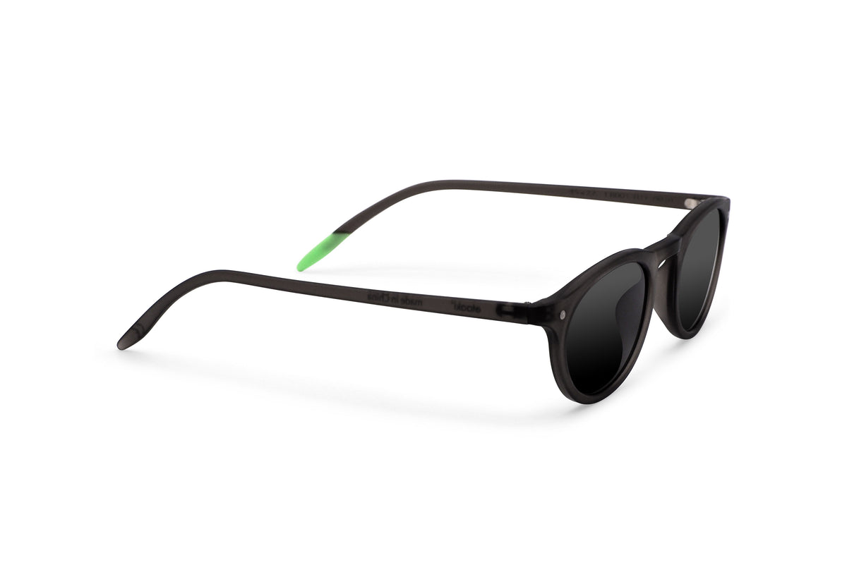 Iris – Liquorice - SUNGLASSES